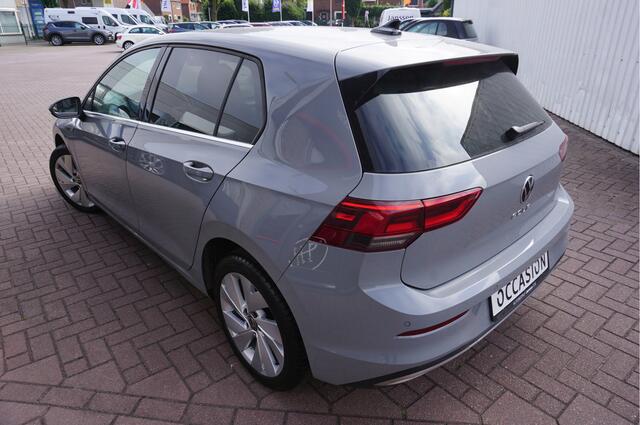 Volkswagen GOLF 1.5 TSI Style