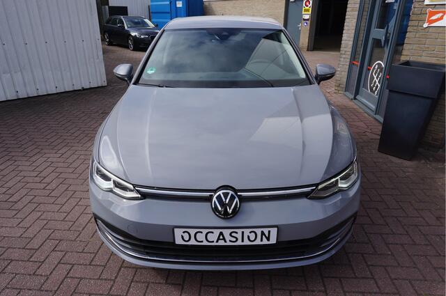 Volkswagen GOLF 1.5 TSI Style