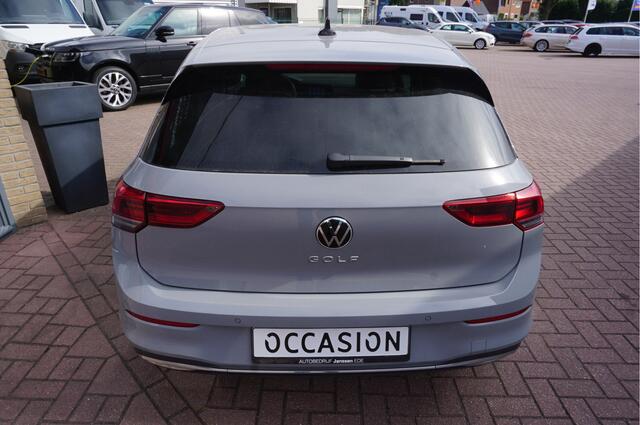 Volkswagen GOLF 1.5 TSI Style