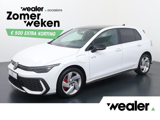 Volkswagen GOLF 1.5 eHybrid GTE | 272 PK | Adaptive Cruise Control | Achteruitrijcamera | Head-up Display | Matrix LED | Stoelverwarming |
