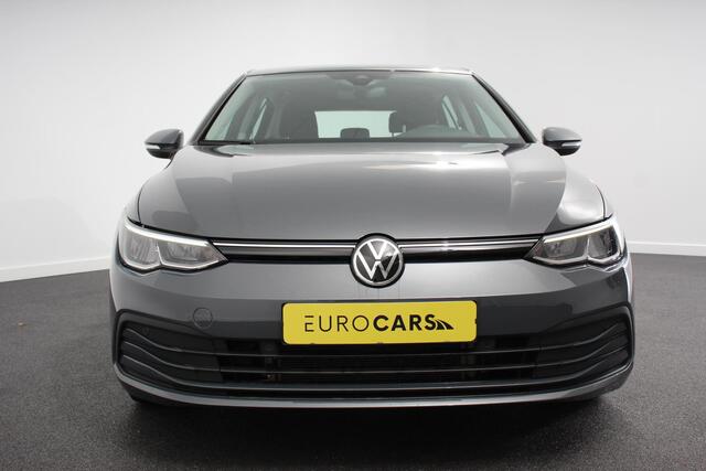 Volkswagen GOLF 1.0 eTSI 110pk Automaat Life Climate control LED Lane Assist App Connect Cruise Control Climatronic Lichtmetalen Velgen Velgen Winterpakket