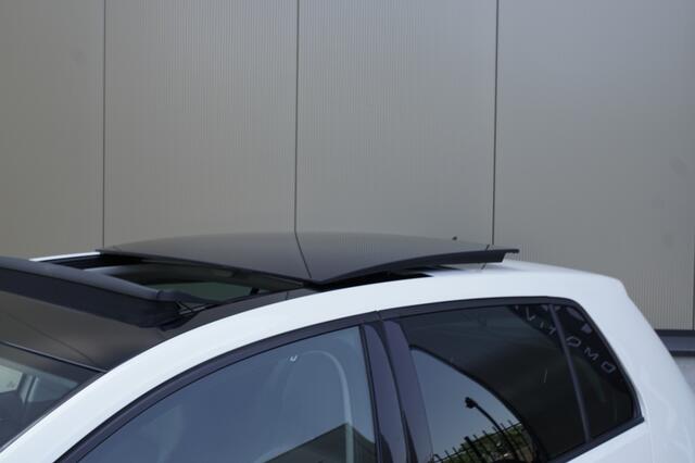 Volkswagen GOLF 1.5 TSI HL Bns R