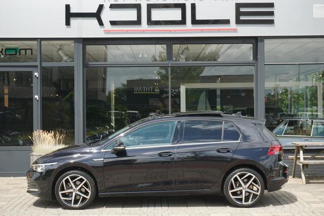 Volkswagen GOLF 1.5 eTSI Style | PANO | ACC