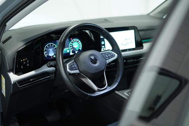 Volkswagen GOLF Variant 1.0 eTSI Life Business | Stoelverwarming | camera | Navigatie