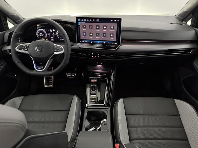 Volkswagen GOLF 1.5 eHybrid GTE Plug-in Panoramadak, 360 Camera, Head-up display, Navi, Virtual desk, Memory stoelen, Verstelbare stoelen, Leder, 2 Jaar garantie