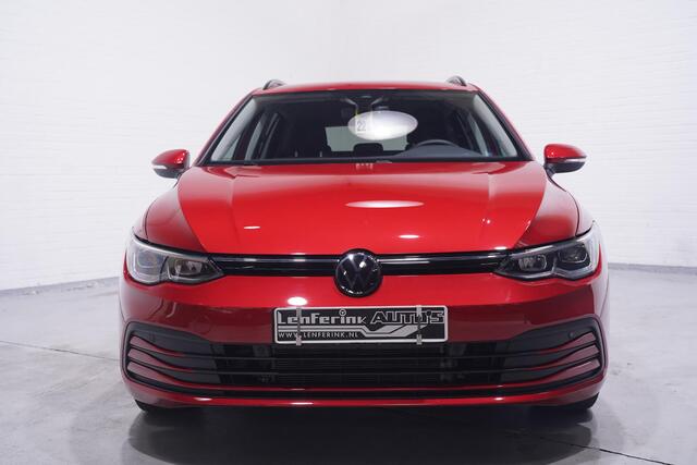 Volkswagen GOLF 1.5 eTSI Life Navi Apple Carplay wegklapbare-Trekhaak Achteruitrijcamera private glas 3-Zone Clima stoel/stuurverwarming ACC PDC