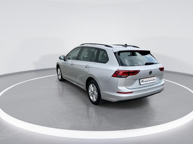 Volkswagen GOLF Variant 1.0 TSI 110PK Life DSG automaat · Apple/Android Car Play · Camera · Navigatie · Stoelverwarming