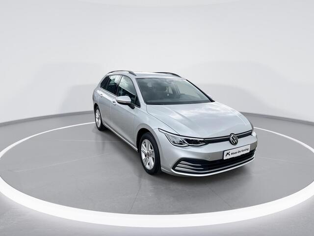 Volkswagen GOLF Variant 1.0 TSI 110PK Life DSG automaat · Apple/Android Car Play · Camera · Navigatie · Stoelverwarming