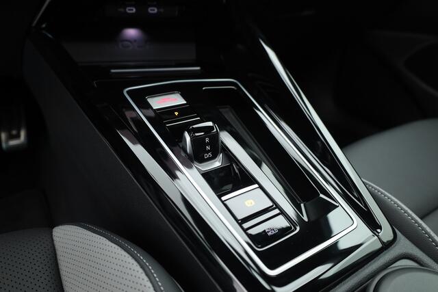 Volkswagen GOLF 1.5 eHybrid GTE 272pk | Pano | Stoelventi. | Leder | Memory | IQ. Light | 360cam | 18'' | Adapt. Cruise | Dodehoek. | Apple CarPlay