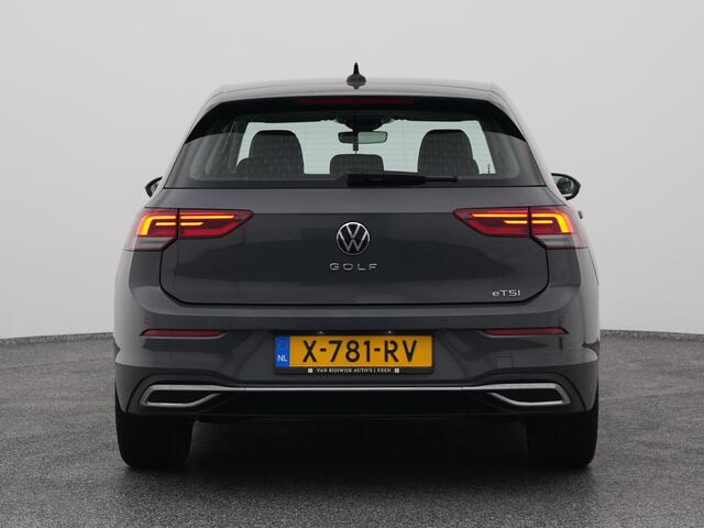 Volkswagen GOLF 1.5 eTSI Style | ADAPTIVE | STOELMASSAGE | STOEL- EN STUURVERW.