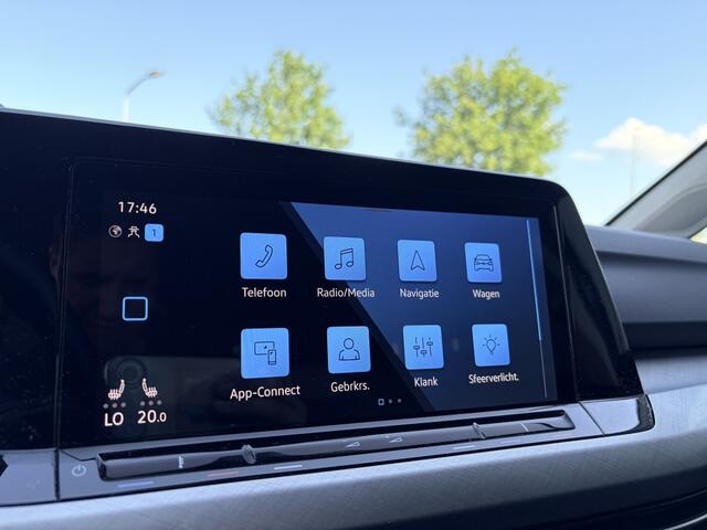 Volkswagen GOLF Variant 1.5 eTSI - automaat - nap! - airco - cruise - camera -