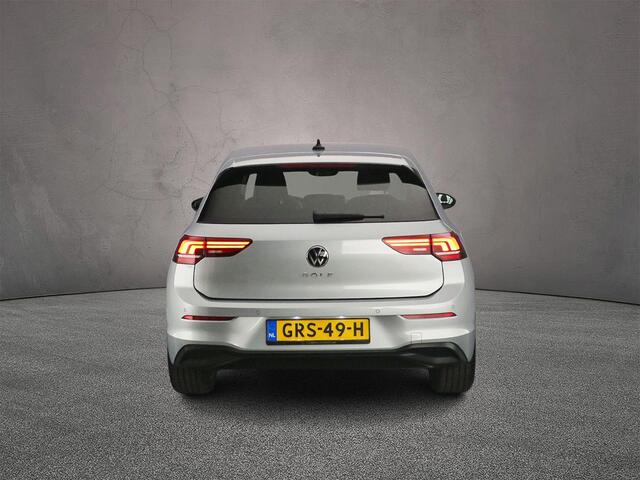 Volkswagen GOLF Life Edition 1.5 TSI 115pk Adaptive cruise control, Achteruitrijcamera, LED koplampen, Parkeersensoren, Airco, DAB, Radio, Bluetooth, App connect