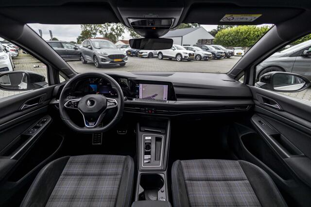 Volkswagen GOLF 1.4 eHybrid GTE | Achteruitrijcamera | Cruise control adaptief| Keyless