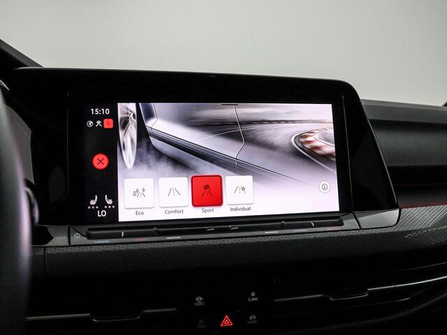 Volkswagen GOLF 2.0 TSI 300pk DSG GTI Clubsport · Camera · Akrapovic · Apple/Android Car Play · Stoel-& Stuurverwarming · Dodehoek Detectie · 19'' Inch ·