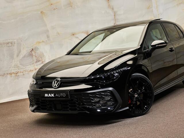 Volkswagen GOLF 1.5 eHybrid GTE , pano, 19", Leder Vienna, tr.haak, Matrix-LED, HUD, ACC, keyless, NP58k