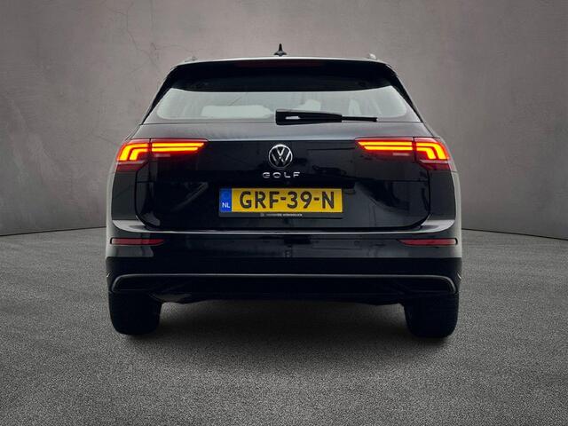 Volkswagen GOLF Variant Life Business 1.5 TSI 115pk Adaptive cruise control, Navigatie, Achteruitrijcamera, Stoelverwarming, Parkeersensoren, App connect, LED koplampen