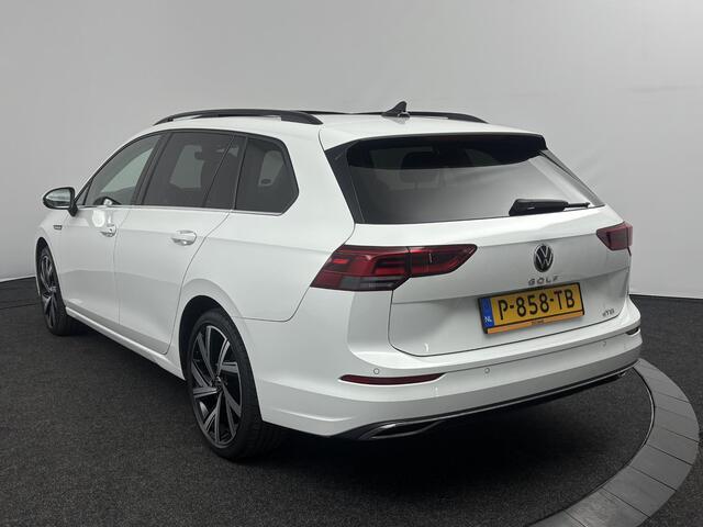 Volkswagen GOLF Variant 1.5 eTSI Style | Trekhaak | Panoramadak | Winter Pakket | Camera |