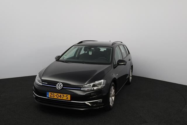 Volkswagen GOLF Variant 1.5 TSI Comfortline /131PK! /Trekhaak! /Apple + Android /DAB+! /Navi /Climat /Adaptief Cruise /Elek. pakket /Bluetooth /Multi. Leder Stuur /16"LMV /PDC V+A /LED Dagrijverl. /Isofix /Armsteun.