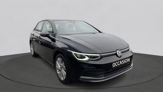 Volkswagen GOLF 1.5 TSI 130pk Style Trekhaak Navigatie Full-LED Pdc Acc Android/Carplay 21