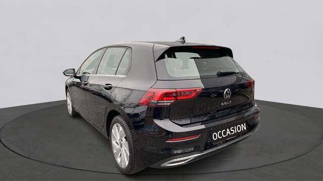 Volkswagen GOLF 1.5 TSI 130pk Style Trekhaak Navigatie Full-LED Pdc Acc Android/Carplay 21