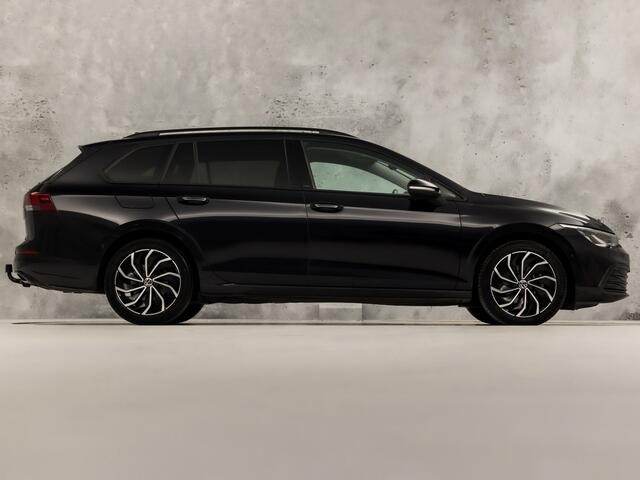 Volkswagen GOLF Variant 1.0 TSI Life Sport (APPLE CARPLAY, GROOT NAVI, STUUR/STOELVERWARMING, MEMORY SEAT, GETINT GLAS, SPORTSTOELEN, ALCANTARA, PARKEERSENSOREN, NIEUWSTAAT)