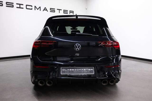 Volkswagen GOLF 2.0 TSI 4Motion R Akrapovic, Head up Display,