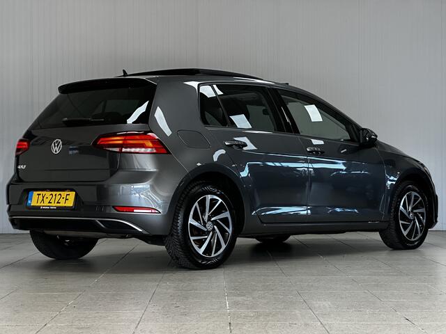 Volkswagen GOLF 1.5 TSI Highline/ Panorama-Dak/ 150pk!/ Automaat/ Facelift!/ Sportstoelen/ Stoelverw./ Navi/ Clima/ Adaptive Cruise/ Isofix/ Bluetooth/ Multi. LEDER. Stuur/ 16'' LMV/ Mistl./ PDC V+A/ Extra getint glas.