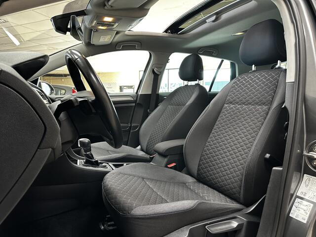 Volkswagen GOLF 1.5 TSI Highline/ Panorama-Dak/ 150pk!/ Automaat/ Facelift!/ Sportstoelen/ Stoelverw./ Navi/ Clima/ Adaptive Cruise/ Isofix/ Bluetooth/ Multi. LEDER. Stuur/ 16'' LMV/ Mistl./ PDC V+A/ Extra getint glas.