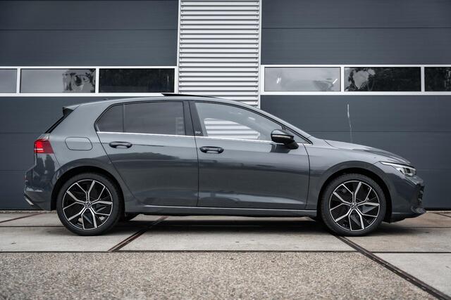 Volkswagen GOLF 1.5 eTSI Edition 50 | Panorama dak |Head-Up |ACC |Memory seat |