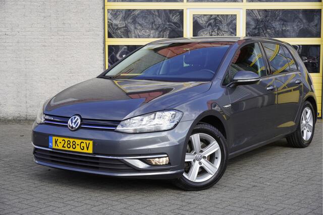 Volkswagen GOLF 1.5 TSI 131PK! 5drs Comfortline Business BJ2020 Lmv 16" | Led | Pdc | Navi | App-Connect | Climate control | Cruise control | Stuurbekrachtiging | Extra getint glas