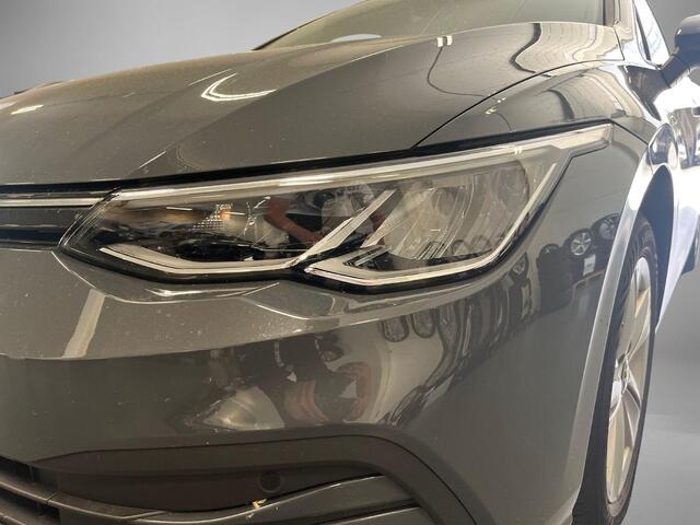 Volkswagen GOLF 1.0 eTSI 110pk DSG Life · Camera · Apple/Android Car Play · Navigatie · Sfeerverlichting · 16'' Inch · Garantie t/m 04-02-2028 of 100.000km