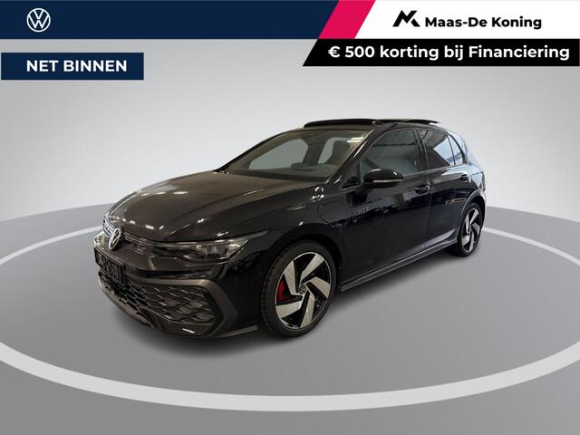 Volkswagen GOLF 1.5 eHybrid 272pk DSG GTE · Panoramadak · Leder · Wegklapbare Trekhaak · Stoelventilatie · Camera · Dodehoek Detectie · 18'' Inch · Garantie t/m 30-0-2030 of 100.000km