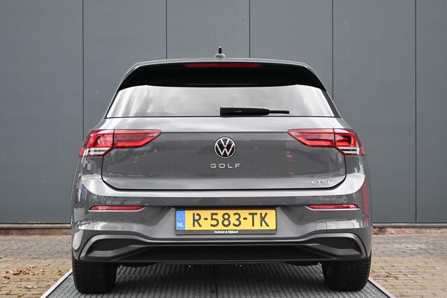 Volkswagen GOLF 1.0 eTSI Life Business
