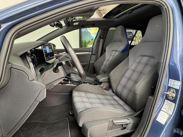 Volkswagen GOLF 1.5 eHybrid GTE | Schuif-/kanteldak | 360° Camera | Navigatie | Apple CarPlay / Android Auto |