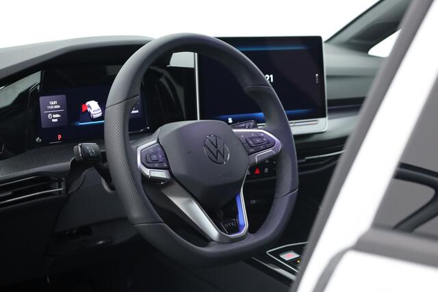 Volkswagen GOLF 1.5 eHybrid GTE | 360cam | Adapt. Cruise | 18'' | IQ. Light | Stoel- Stuurverw. | Apple CarPlay