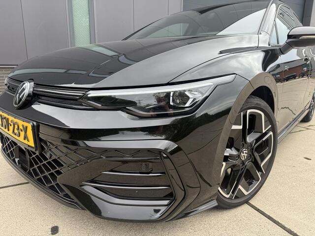 Volkswagen GOLF 1.5 eTSI R-Line Edition | PANO | HUD | Harman Kardon | Keyless