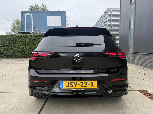 Volkswagen GOLF 1.5 eTSI R-Line Edition | PANO | HUD | Harman Kardon | Keyless