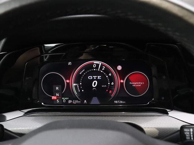 Volkswagen GOLF 1.4 eHybrid GTE | PANO-DAK | HEAD-UP | CAMERA | ADAPT. CRUISE | NAVI |