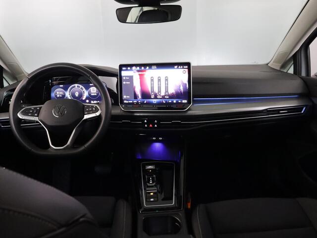 Volkswagen GOLF 1.5 eHybrid Style Edition Navi| Pano.dak|