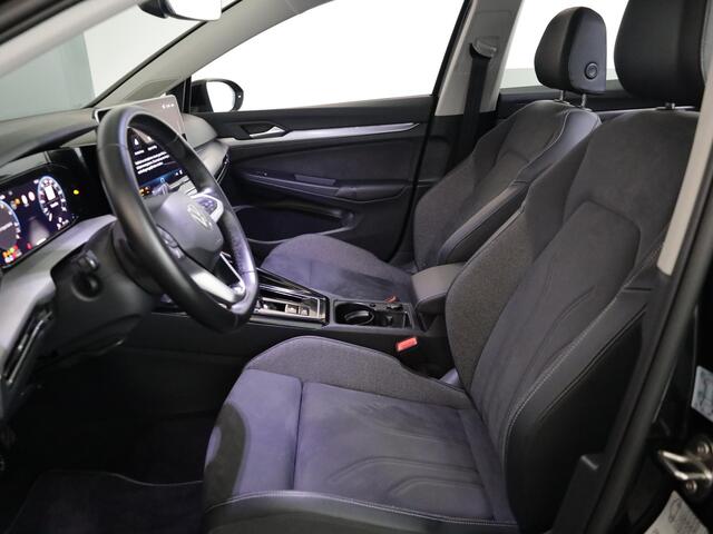 Volkswagen GOLF 1.5 eHybrid Style Edition 204 pk Automaat (DSG) | Navigatie via App | Parkeersensoren (Park assist) | Achteruitrijcamera | Adaptieve cruise control | Autom. airco (3 zones) |