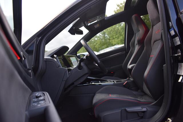 Volkswagen GOLF 2.0 TSI GTI CLUBSPORT Pano Lane H/K Camera