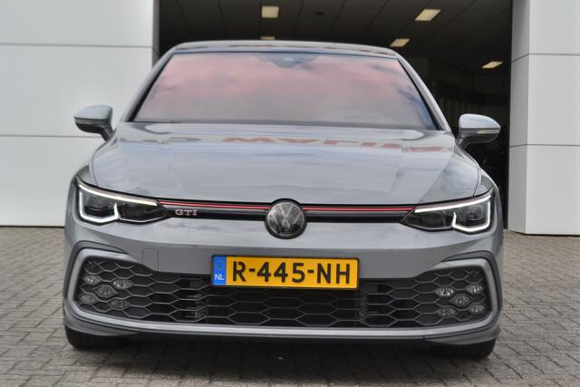 Volkswagen GOLF 2.0 TSI GTI Panaoramdak | Virtual Cockpit | Harman Kardon | A. Camera | Standkachel | Matrix led-koplampen | Head-up display | Adaptief onderstel |