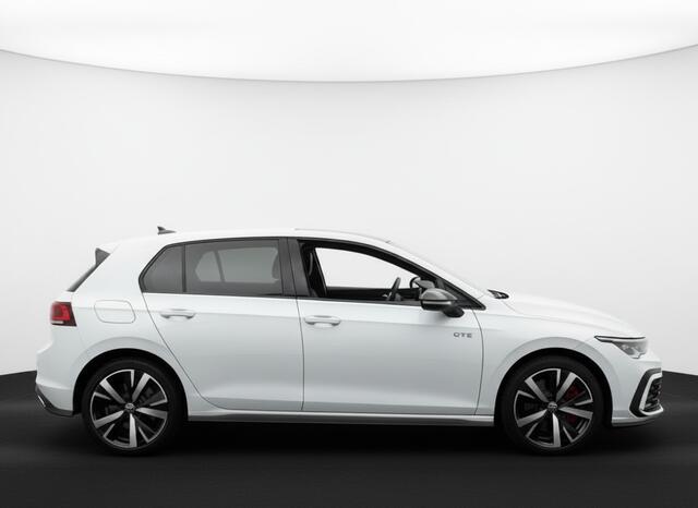 Volkswagen GOLF GTE 1.5 eHybrid 272 PK HYBRID GTE-SPORT LEDER/LED-MATRIX/HEAD-UP!/18-INCH/TREKHAAK