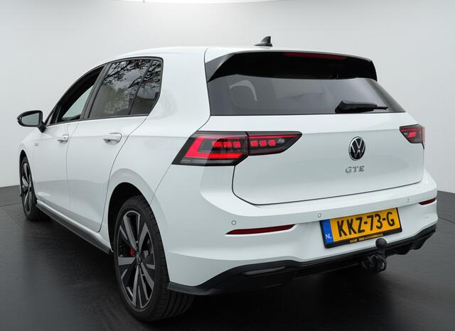 Volkswagen GOLF GTE 1.5 eHybrid 272 PK HYBRID GTE-SPORT LEDER/LED-MATRIX/HEAD-UP!/18-INCH/TREKHAAK