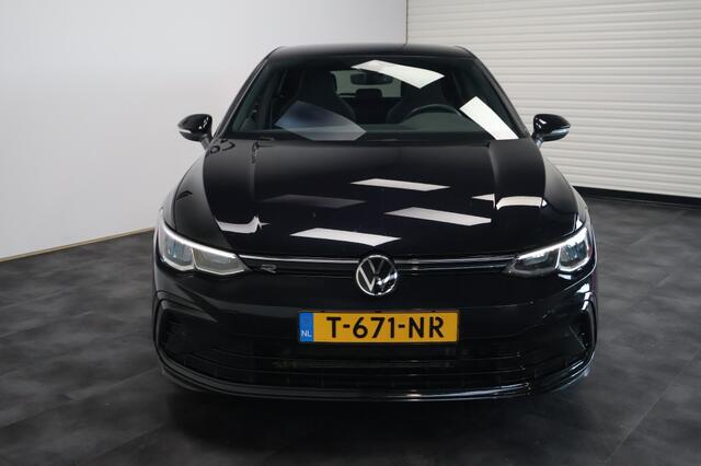 Volkswagen GOLF 1.5 eTSI R-Line DSG | Carplay | Camera | Sfeerverlichting | Winter Pakket