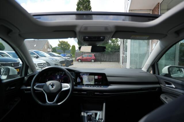 Volkswagen GOLF 1.4 EHYBRID STYLE, Pano, ACC,Carplay,Navi