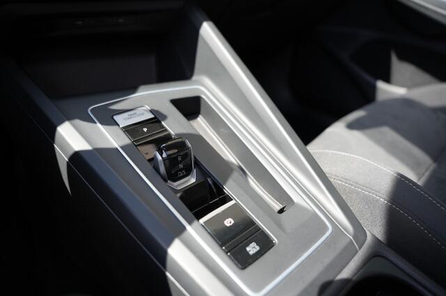 Volkswagen GOLF 1.4 EHYBRID STYLE, Pano, ACC,Carplay,Navi