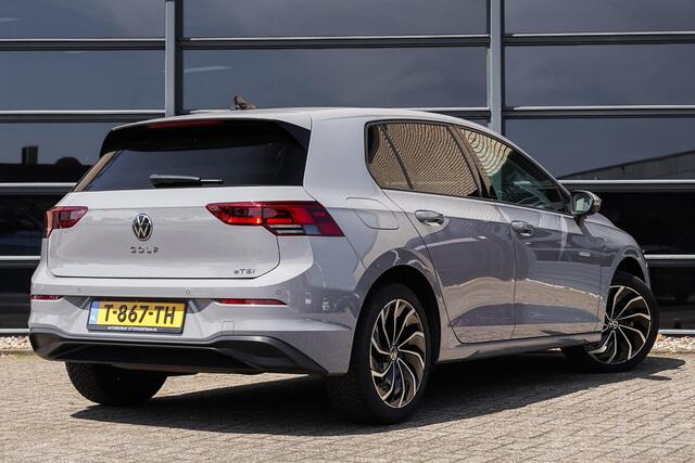 Volkswagen GOLF 1.0 eTSI Life
