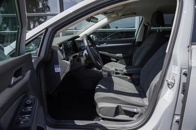 Volkswagen GOLF 1.0 eTSI Life