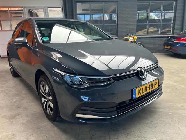 Volkswagen GOLF 1.5 TSI Move / Navi / PDC / All-Season / 150pk